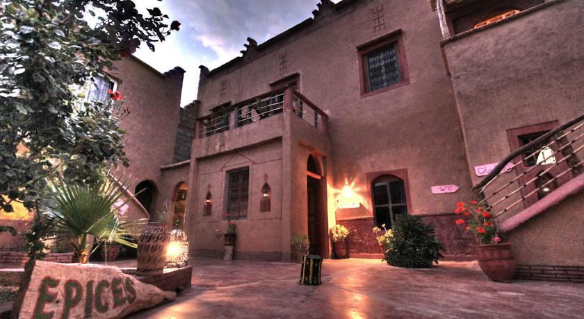 Auberge Le Jardin De La Source Aït Ben Ali Exterior foto